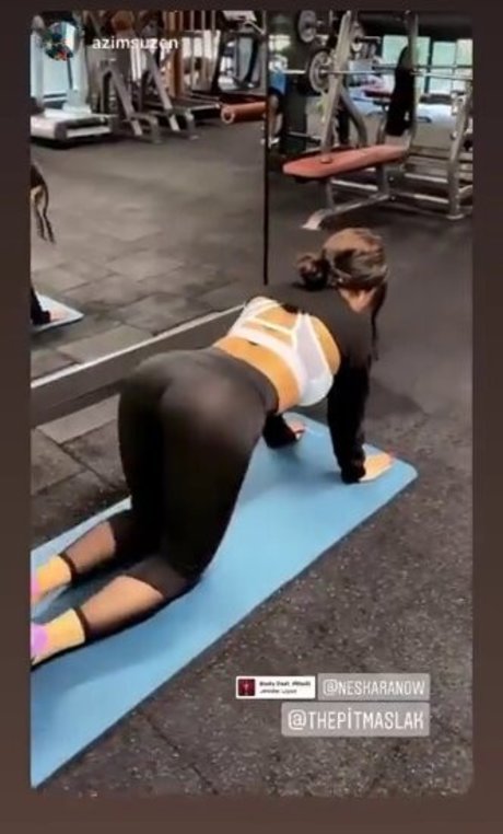 neskaranow pornstar photos