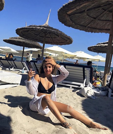 neskaranow naked actress pics