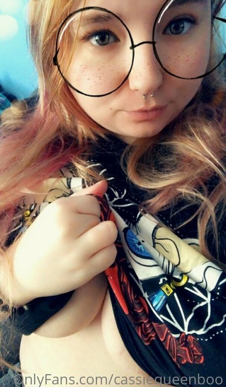 cassiequeenboo adult star images