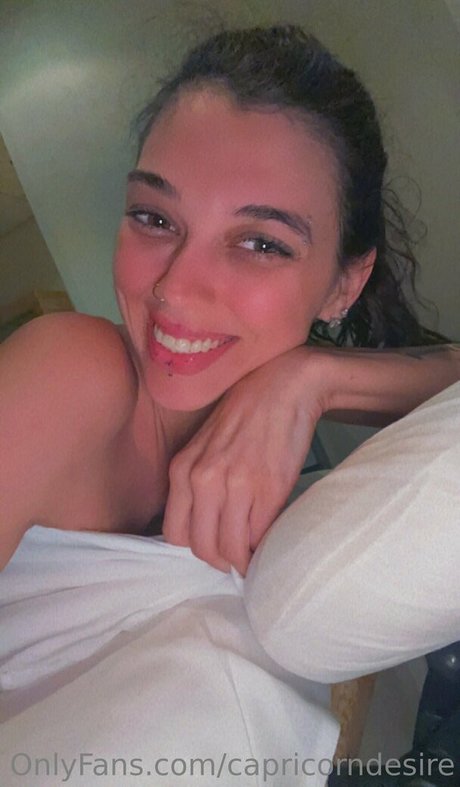 capricorndesire pornographic star photos