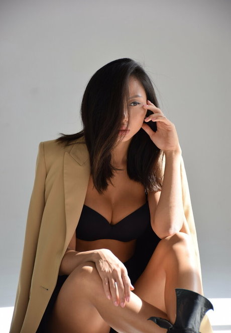 asian model sexy pornstar gallery