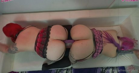 mintyknoxfree model hot galleries