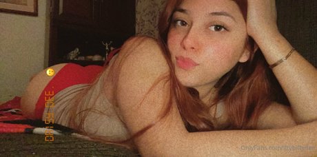 ittybittydee model porn gallery