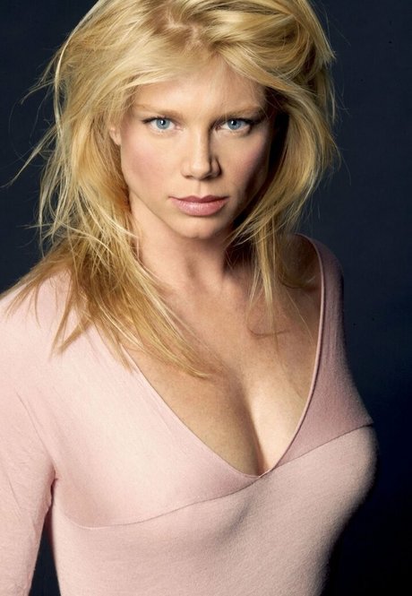 Peta Wilson model xxx images