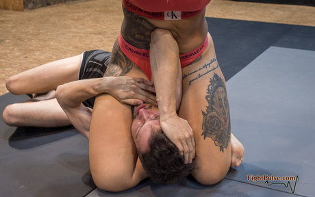 Warrior Amazon pornstar naked pic