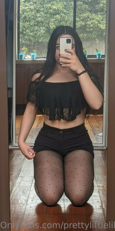 prettylittlelily48 porn star pic