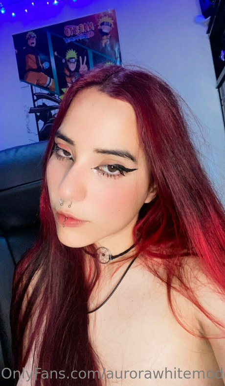 aurorawhitemodel model naked pics