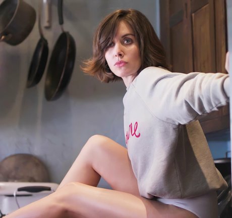 Alison Brie beautiful pornstar picture