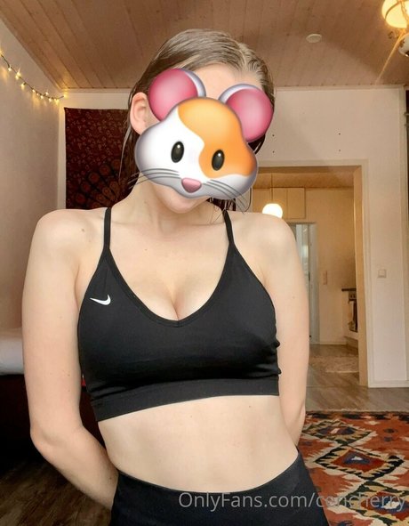 cencherry star top img