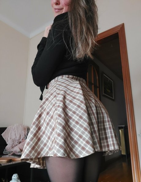 thetiniestbunny art model photos