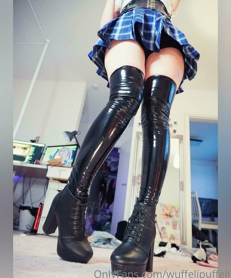 wuffelipuffelifree pretty actress images