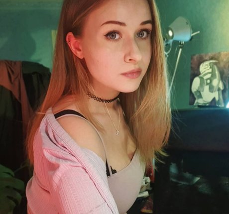 yaboielina free star pictures