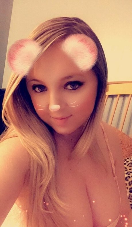 Candykissxo star pic