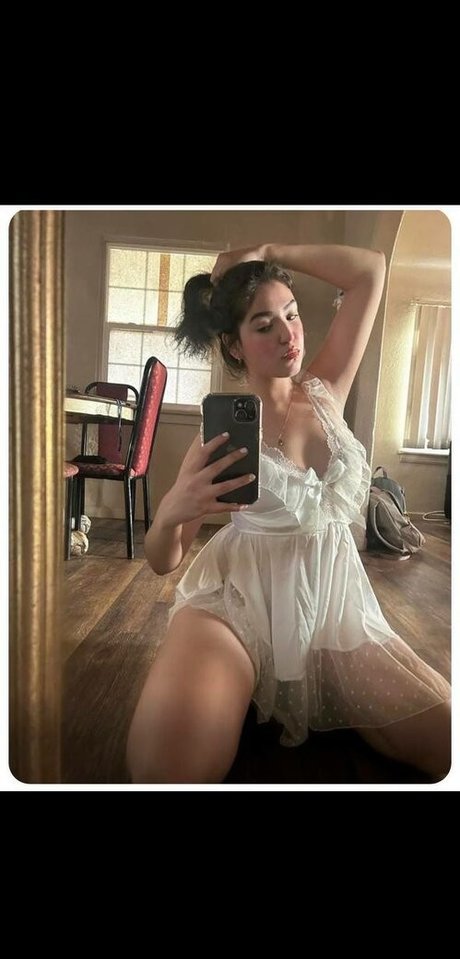 kristalqr nudes star photos