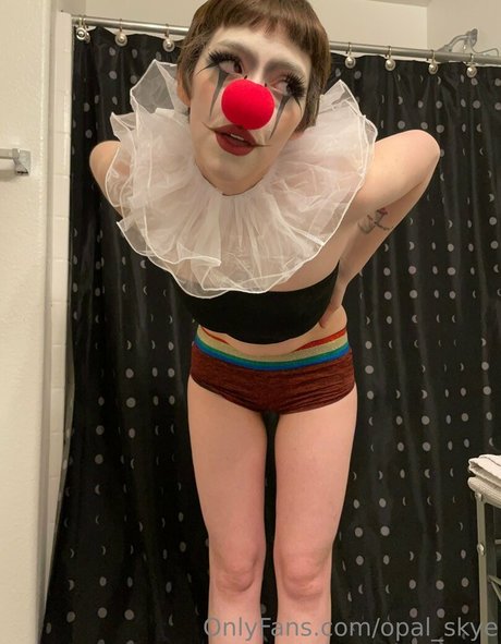 opal skye model hd images