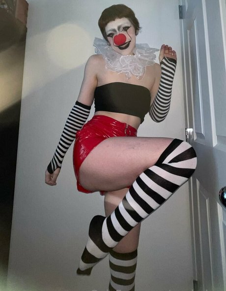 opal skye pornographic model image