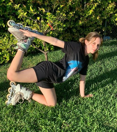 Mica Tenenbaum nude star image