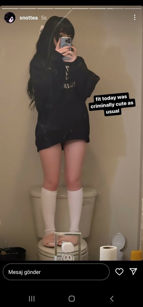 Snottea pornstar perfect photos