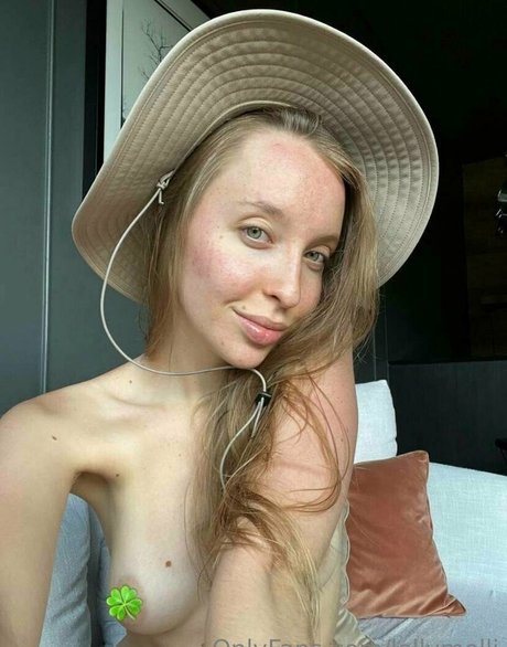 lollymolli perfect actress galleries