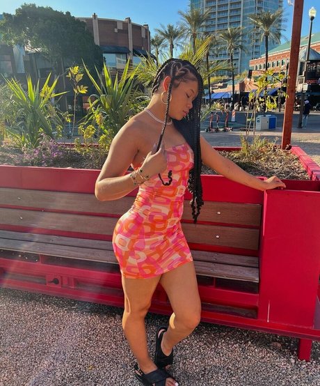 Storm Reid star exclusive gallery