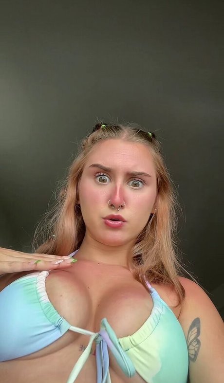 okokchanel pretty actress pictures