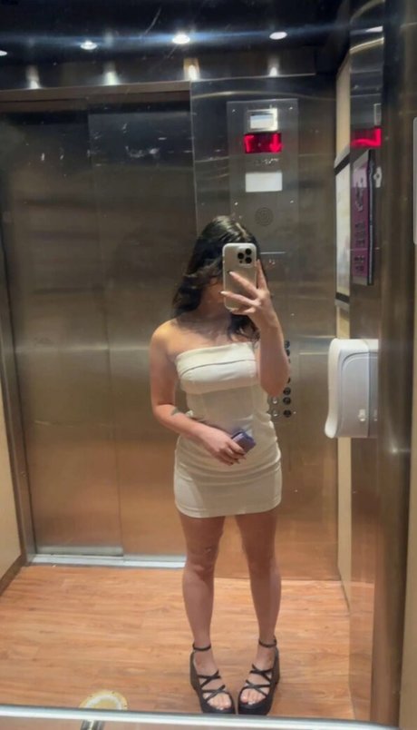 okokchanel erotic actress image