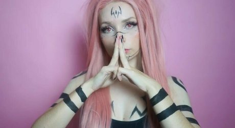 KamiCakes1 star hot image