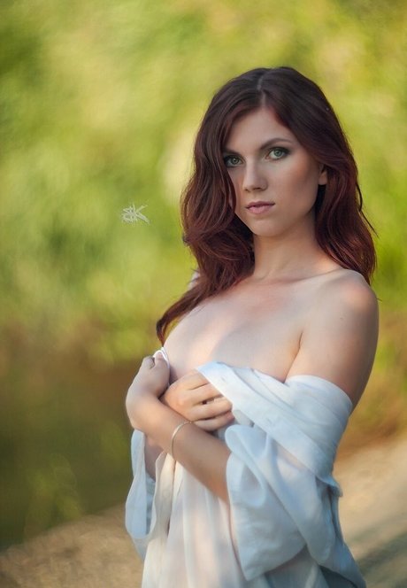 Lipisinkaaa naked star pic