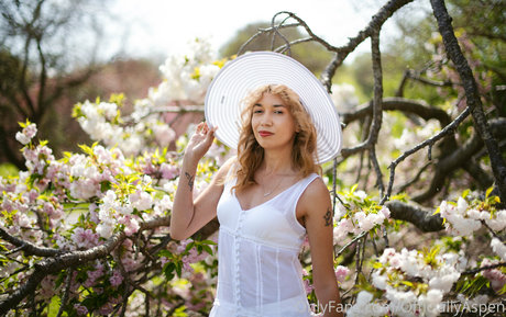 aspensnow free model erotic photos