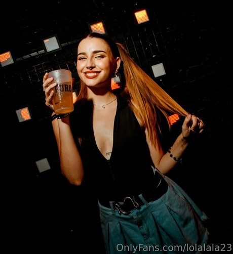 lolalala23 best model pics
