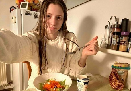 katyasun exclusive actress pic