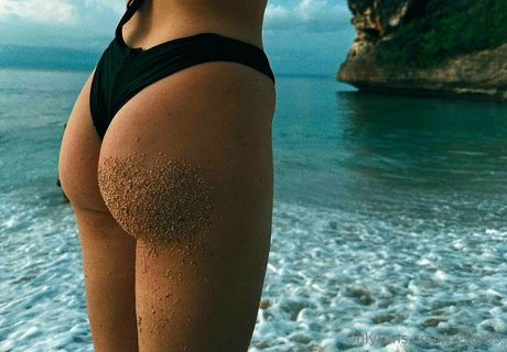 nesty69 pornstar adult pic