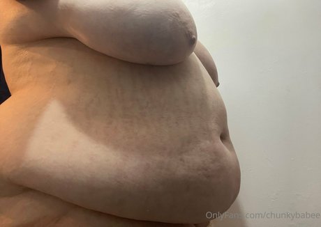 chunkybabee perfect model img