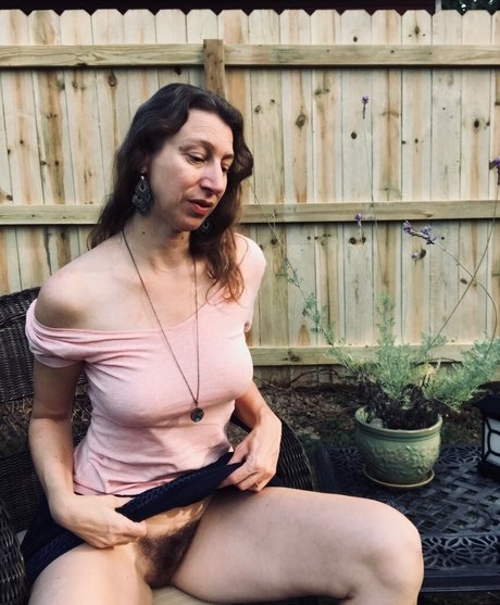 Jennyposes4u star top archive