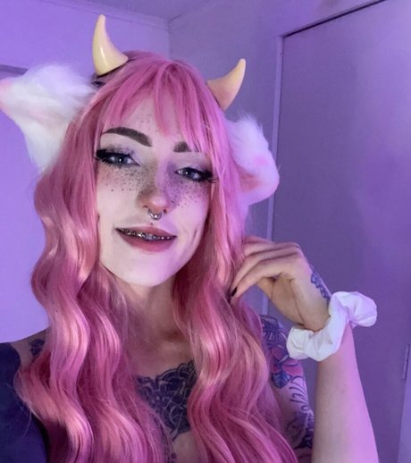 MollyRiot exclusive pornstar galleries