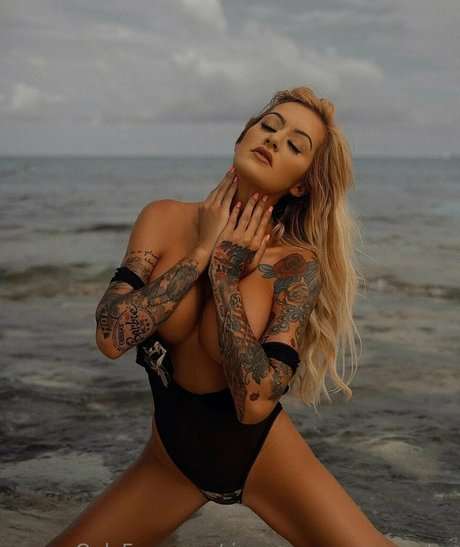 riannaconnercarpenter nudes pornstar photos