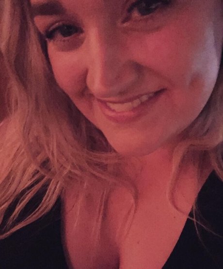 Tannisha nudes model image