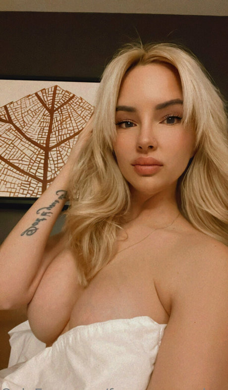 freecassaundravip perfect star galleries