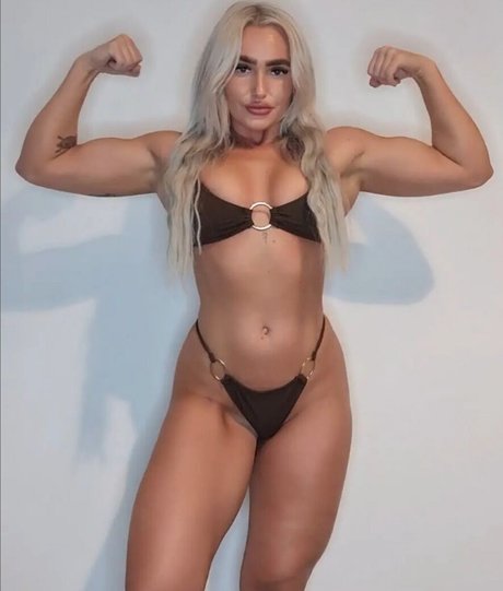 SophieAustin97 pornstar xxx images