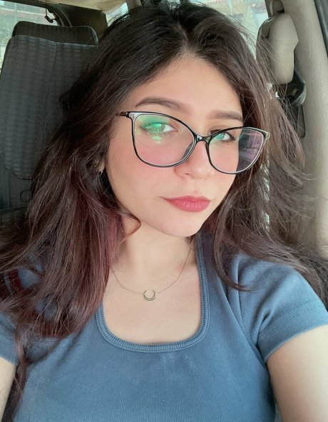 brunette teen onlyfans beautiful xxx gallery