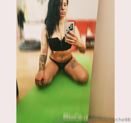 alittlebitpsycho98 adult star images