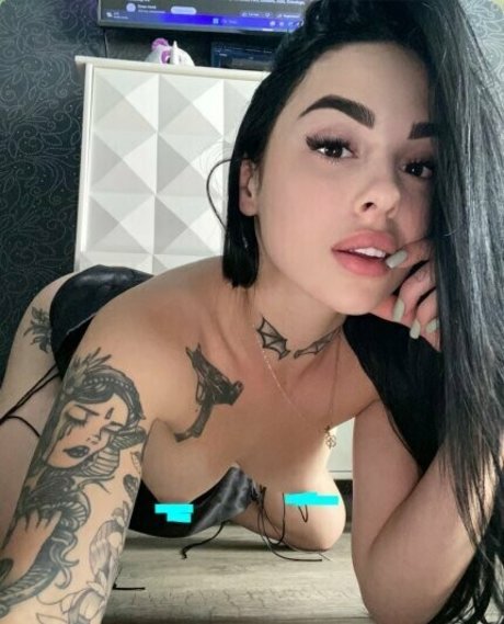 natisantosfree pornstar nude gallery