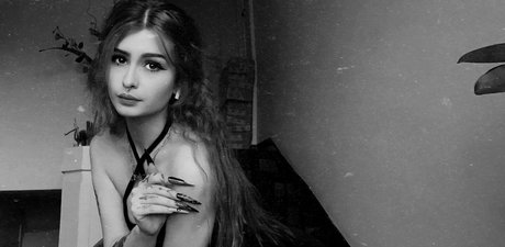 selenophiliaa pornstar art gallery