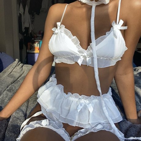 kourtneyrose7free high quality model photo