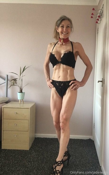 jade wade model perfect img