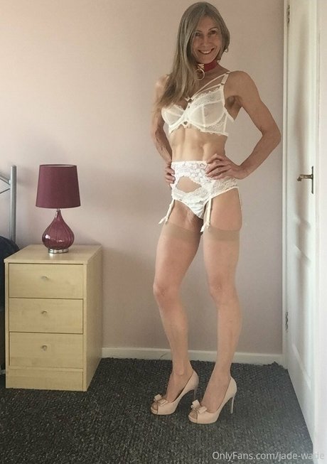 jade wade sexy actress gallery