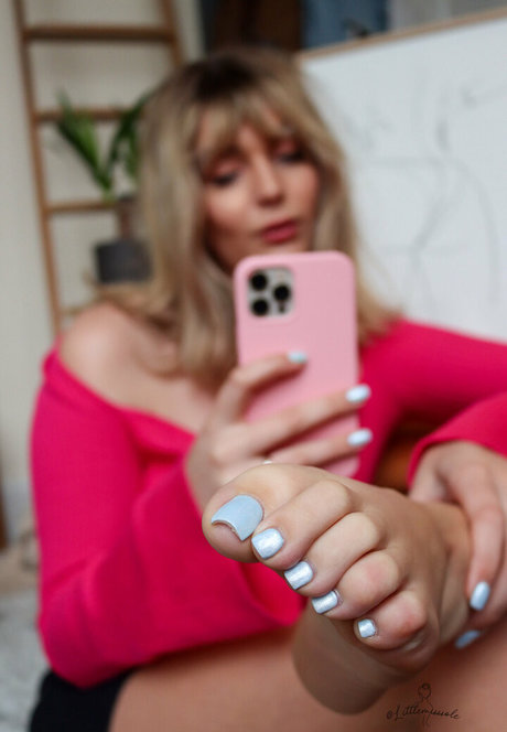 LittleMissSole star beautiful archive