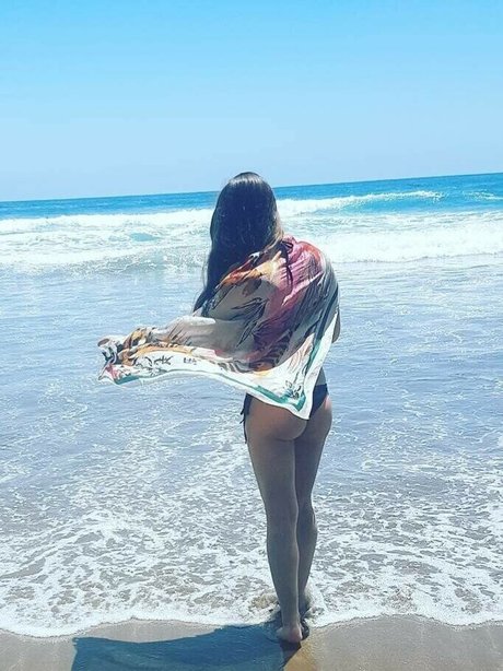 MissMikkaa hot pornstar img