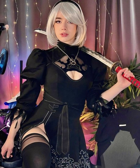 MissMikkaa hot model images