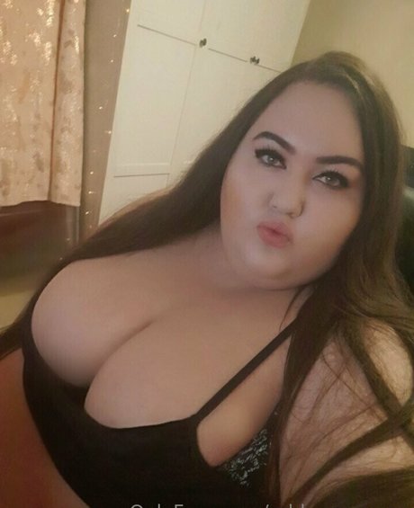 ssbbwsummer naked star pics